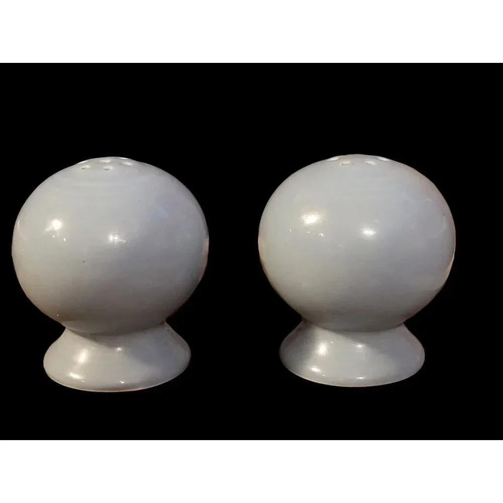 Fiestaware Ball Salt and Pepper Shakers in Periwinkle Blue Retired - Picture 3 of 6